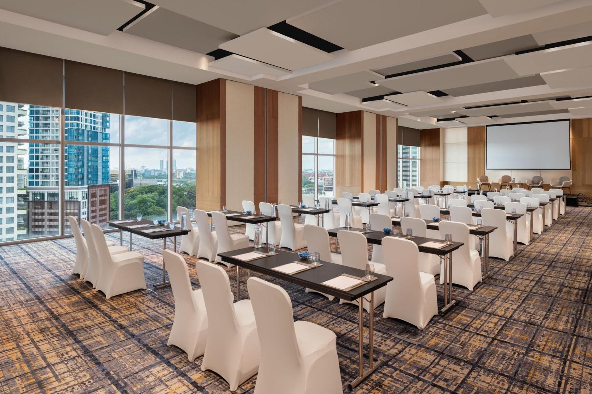 Courtyard By Marriott Colombo Hotel Ngoại thất bức ảnh